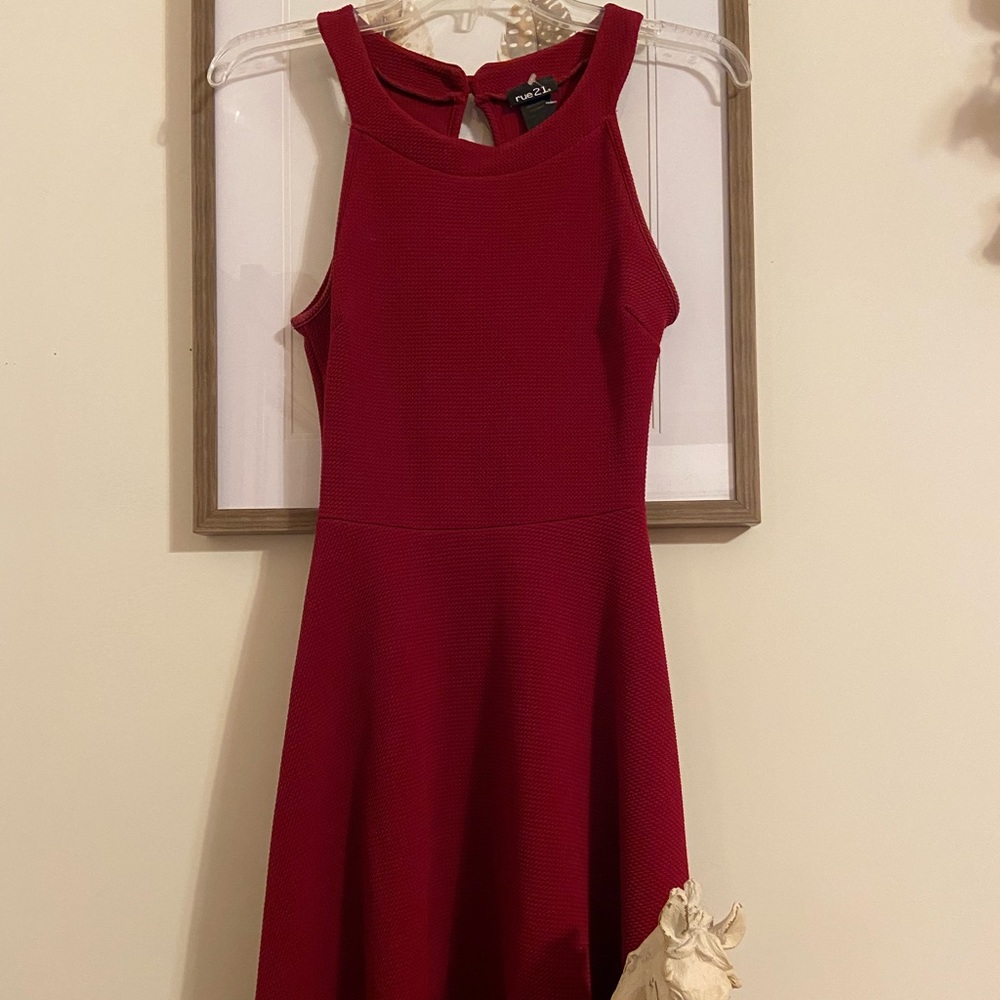 Maroon Sleeveless Stretch Fit Dress